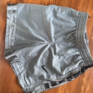 Nike Gray Athletic Shorts Lightweight Moisture-Wicking